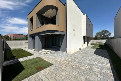 Vile exclusiviste | 5 camere | Lacul Lebada | Pantelimon Cernica - 3