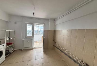 Vitan -Olimpia, apartament decomandat, bloc reabilitat, la cheie - 10
