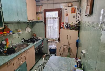 Apartament 3 camere Podu Ros la bulevard,renovat,et.3/4,cod:155046 - 3