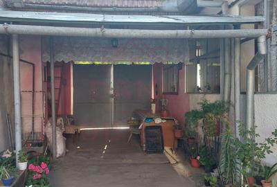 CASĂ 5 CAMERE\ OȚELU-ROȘU\ZONA CIREȘA \ COMISION 0% - 16