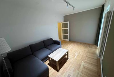 Apartament cu 2 camere decomandat în Floreasca