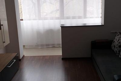 Apartament de închiriat cu balcon și lift, 2 camere - 2
