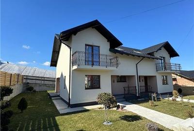 Casa moderna si spatioasa cu 4 camere si curte - zona Horpaz - 800EUR - 1