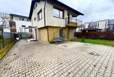 Casă individuală cu 4 camere în Bună Ziua