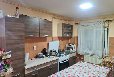 Apartament spatios cu 4 camere, 2 balcoane – Marghita, zona Penny - 3