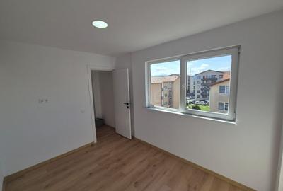 Apartament modern , cald si primitor - gata sa devină ACASA ! - 5