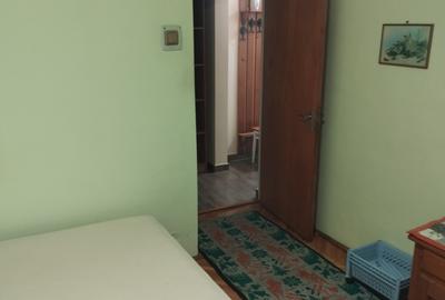 Inchiriez ap, cu 2 cam. in zona 7 Noi. - 4