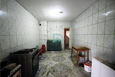 Casa de vanzare   Noua,  Brasov - 28