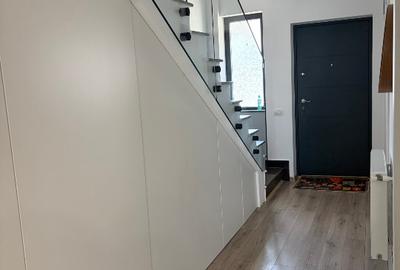 Vilă Duplex Otopeni | Complet Mobilată & Utilată | Terasă cu Pergola - 6