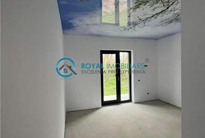 Royal Imobiliare - Vanzare Vila de lux zona Bucov - 4