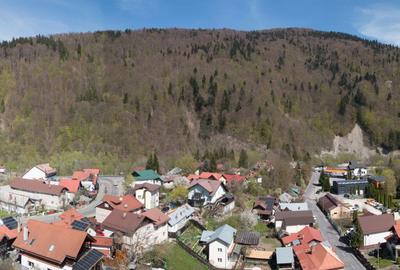 Apartament cu scara interioara + loc de parcare inclus de vanzare in Sinaia - 13