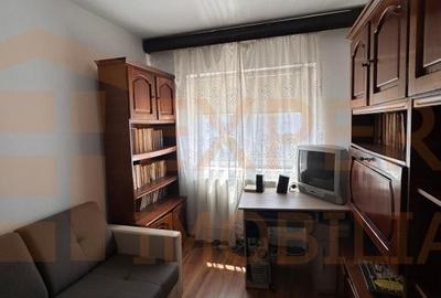 Apartament 4 camere de vânzare în zona Inel I - 17