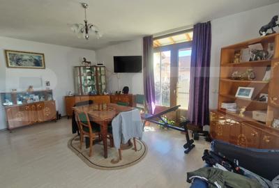 Casa 5 camere Tarlungeni (nu Izvor)  teren 800 m, cartier nou - 2