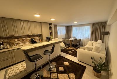 Apartament cu 2 camere semidecomandat, mobilat în Gheorgheni