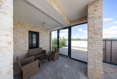 Sanpetru ,Subcetate-Casa 4 camere,3 bai+480 mp teren - 14