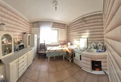Apartament 2 camere de vanzare Rahova-Sebastian T706 - 1