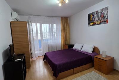 Garsonieră decomandată, mobilată în Dristor