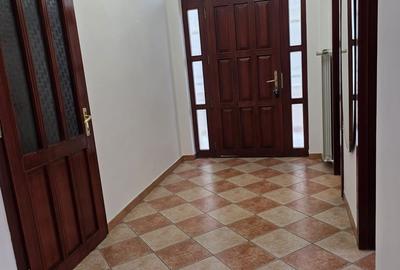 Vila de inchiriat - 8