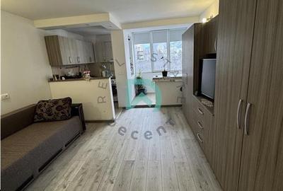 Garsoniera Garii, Brasov. - 1