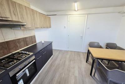 Apartament cu 3 camere de vanzare - 10