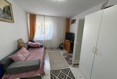 Apartament 2 camere,zona Neptun,parter - 10