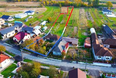 30 arii TEREN INTRAVILAN cu o GOSPODARIE veche - 1