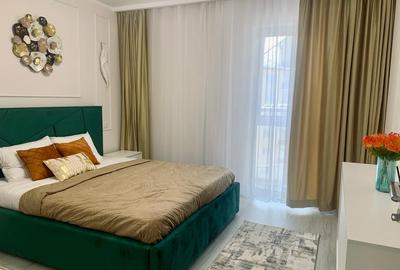 Apartament cu 3 camere semidecomandat în Central
