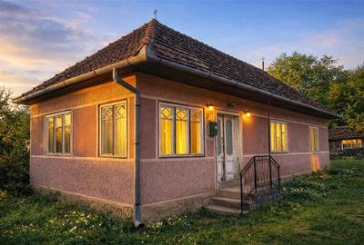 Teren roditor de peste 1.000mp cu casa traditionala, Sanzaieni, Covasna - 5