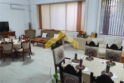 Casa pe colt cu teren de 2464 mp in ZONA MICALACA - 5