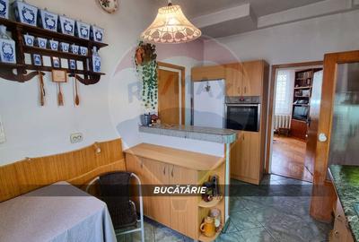 Comision 0% – Casa ultracentrala, liniștita, cu garaj - 8