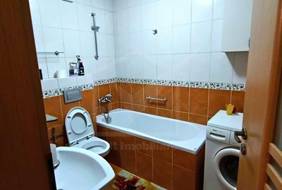 Apartament cu 3 camere, parcare  subterana, et. 1, zona EON, Str. DECEBAL - 6