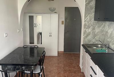 Gorjului -Militari, decomandat, prima închiriere după renovare - 4