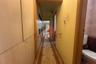 3 camere | centrala proprie | boxa | mobilat si utilat | zona excelenta | - 10
