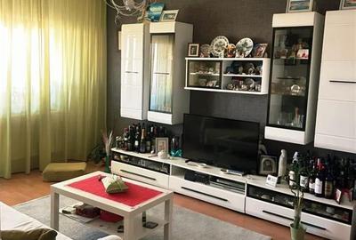 Apartament 2 camere Aurel Vlaicu Central cu parcare si boxa - 1