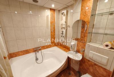 Apartament de vânzare – 3 camere, Bulevardul Republicii, Baia Mare Etaj 3, Zo - 5
