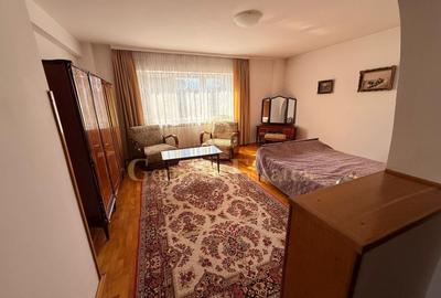 Casă individuală | 6 camere | Tractorul - 6