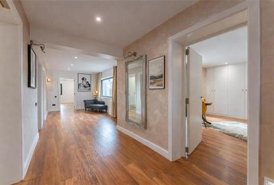 FILM& 3D! Vila high tech, cu semineu, jacuzzi, terasa, 10 camere, Central, Braso - 9