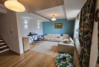 Vilă de Tip Duplex: Oază de Eleganță și Refinament în Centrul Istoric al Brașovu - 3