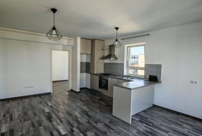 Apartament cu 3 camere semidecomandat, mobilat în Avantgarden