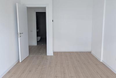 Duplex modern, pe malul Lacului Plumbuita – curte individuala 77 mp - 8
