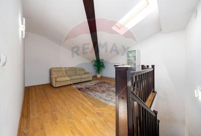 Apartament cu scara interioara, 4 camere, Sanpetru! - 9