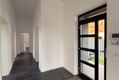 Exclusivitate! Casa individuala premium, parter, 130 mp utili - View unic catre - 4