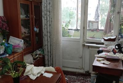 Apartament 2 camere Vlahuta,etajul 2,balcon,insorit,65000 Euro - 2