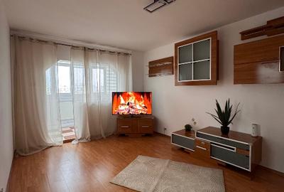 Apartament decomandat 2 camere de închiriat – Luica 45, Sector 4, - 1