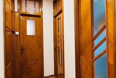 De vanzare apartament cu 4 cam dec. in Galati, piata Centrala, etaj5/7 - 12