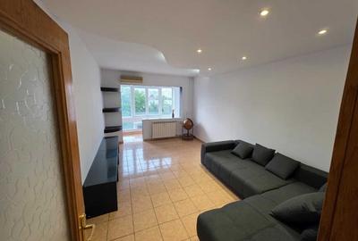 3 camere spatioase, AC, dressing generos, zona linistita Titan - 1