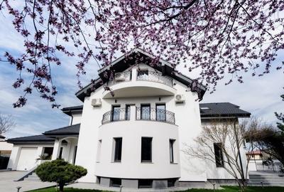 Casă individuală cu 6 camere în Pipera
