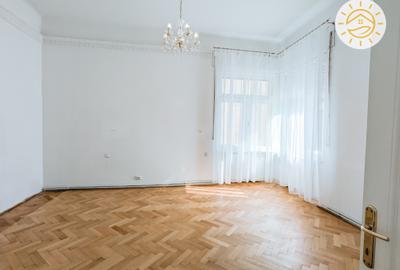 Spațiu generos 5 camere în vilă | Centrul Istoric cu Vedere Tâmpa - 2