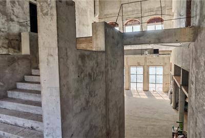 Vila somptuoasa, 10 + camere, S+P+1, 1100mp utili, cu toate utilitatile, in  sec - 29