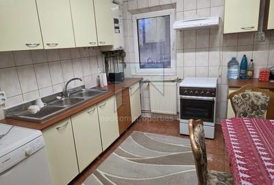 Inchiriere apartament 3 camere Nerva Traian - - 32